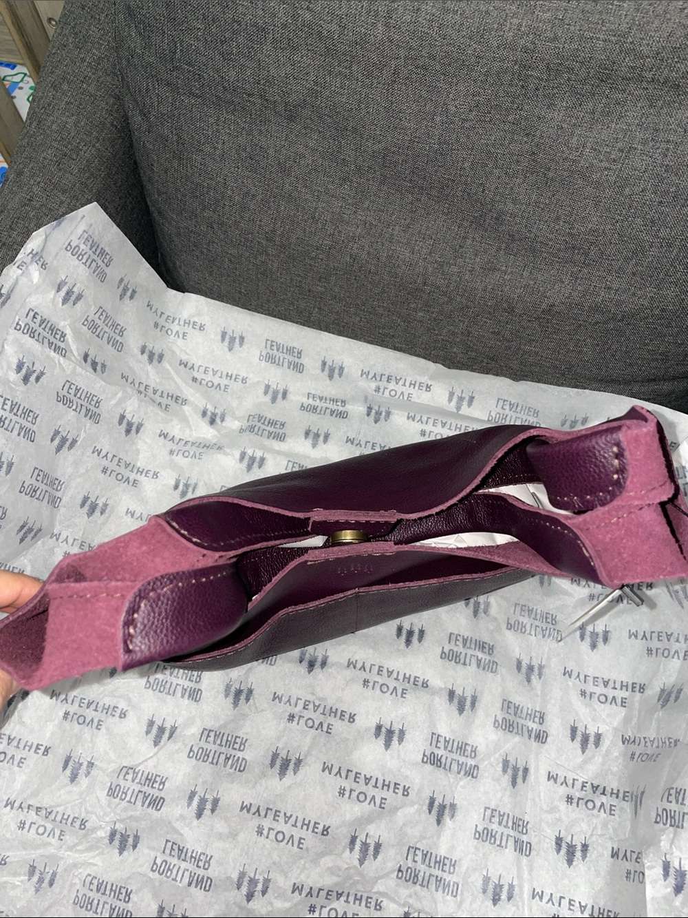 Portland Leather Plum Purple Shoulder Bag - Picture 9 of 14